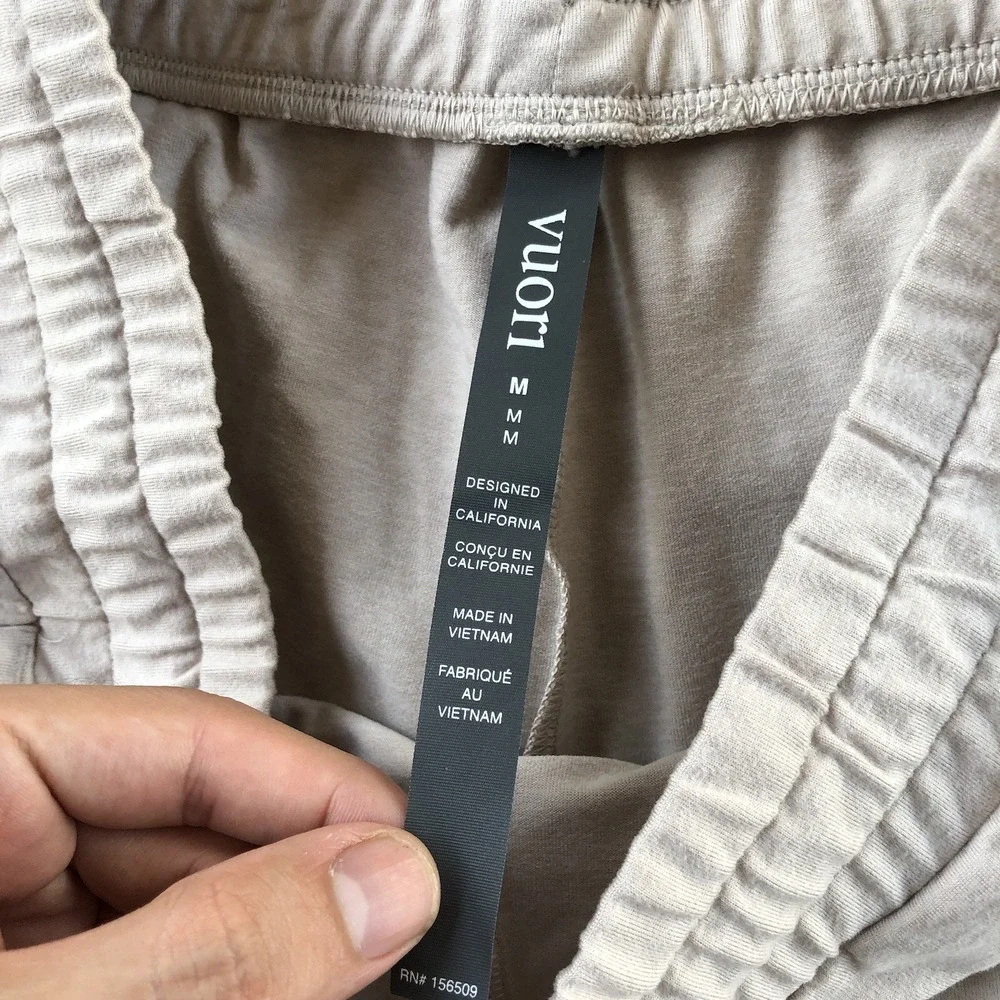 Vuori Halo Essential Wide Leg Pants Womens Size Medium Ecru Heather Colorway EUC